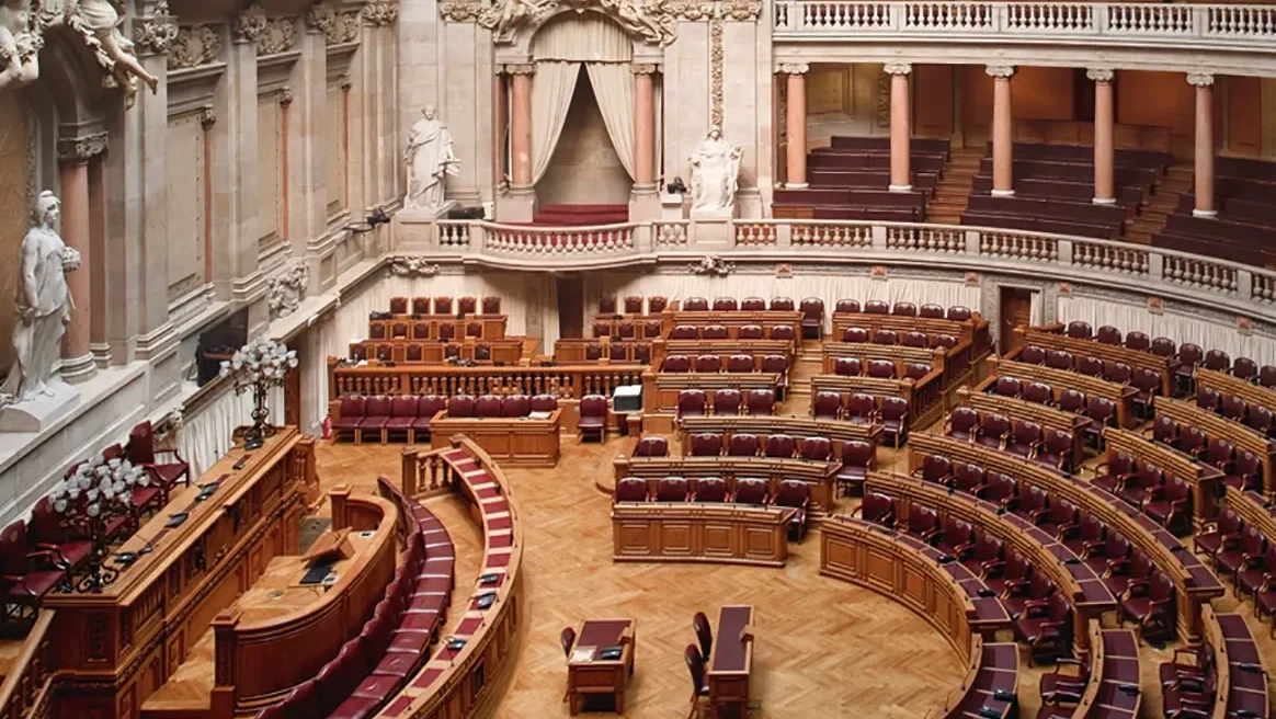 P10 Parlamento