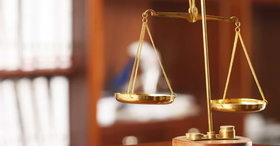 Tribunal Istock