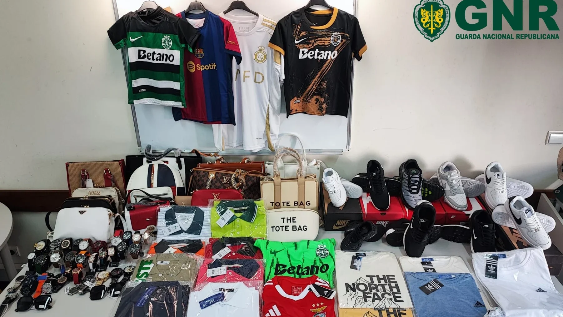 Caldas Da Rainha Gnr Leiria Apreensão