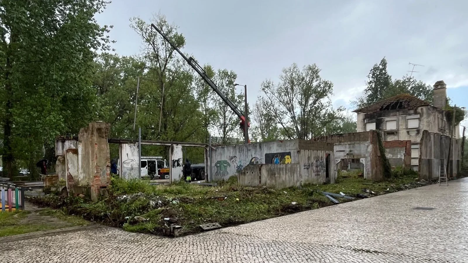 Obra Ilegal