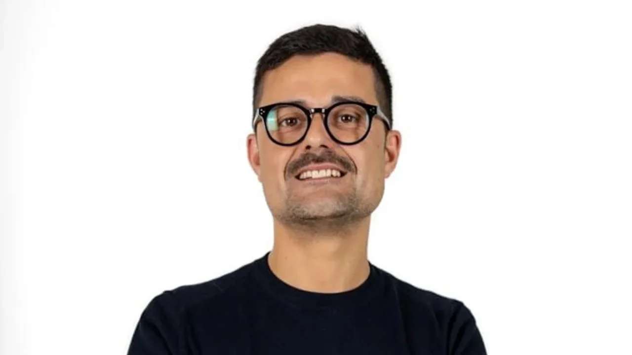 P23 Gonçalo Moura Da Costa Dr