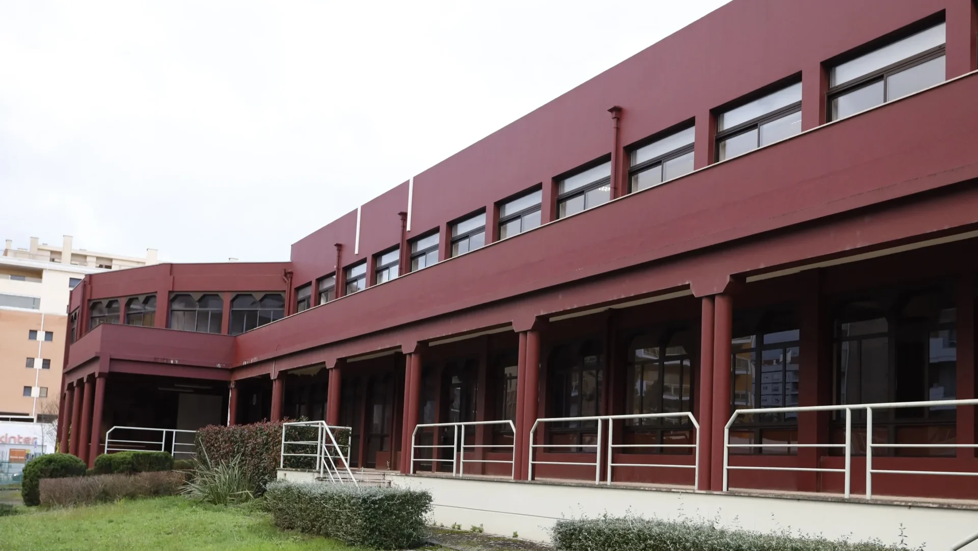P8 Edificio Cooperativa Agricola Leiria Lfc