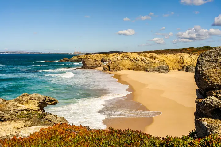Falésia Em Porto Covo Getty