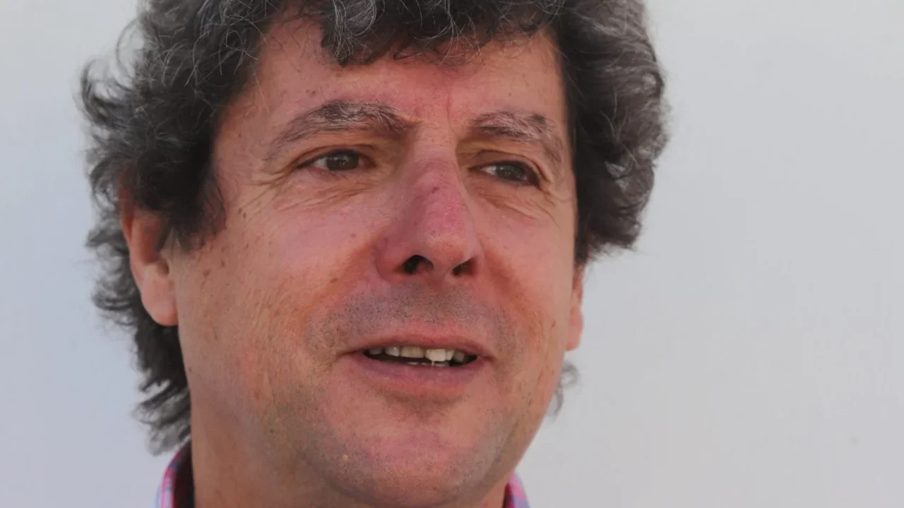 P14 Fernando Lino Livre