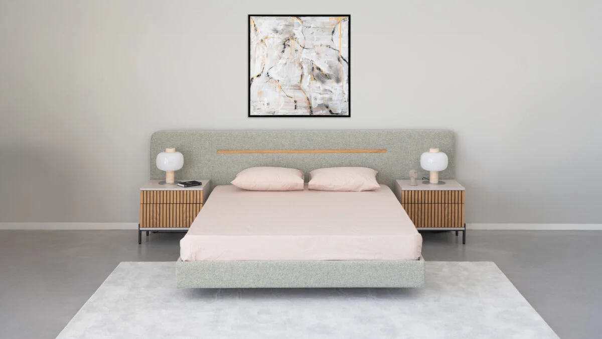 Cama De Casal E Mesas De Cabeceira Cannes 