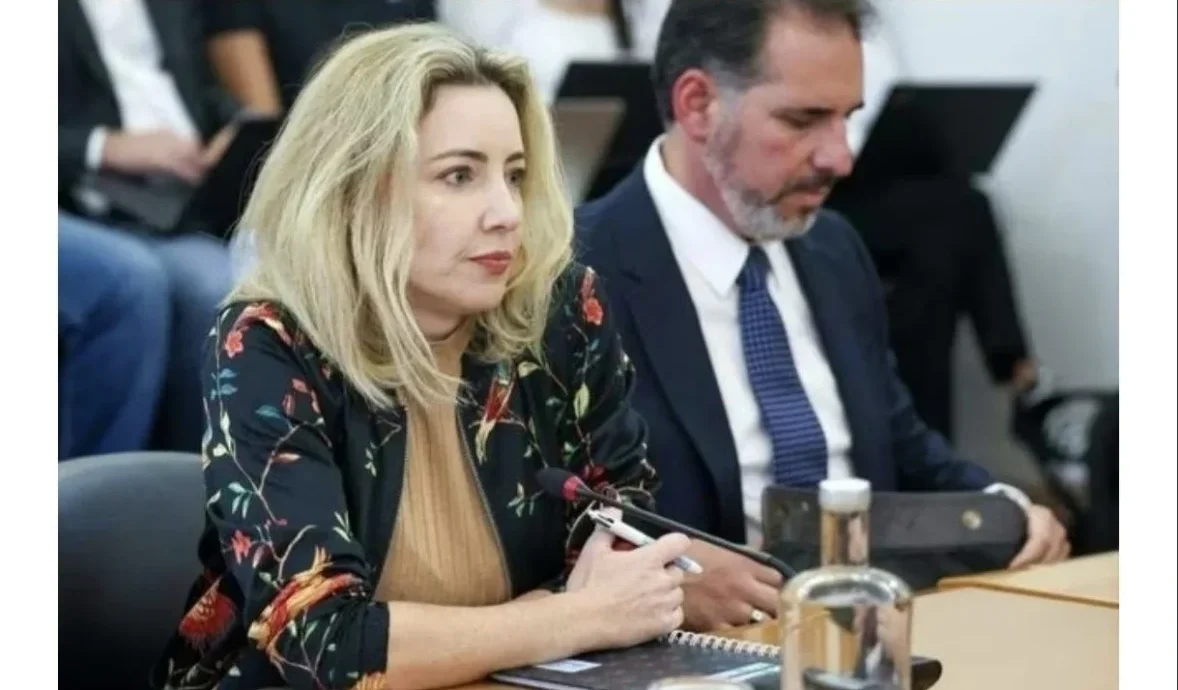 Mãe Gemeas