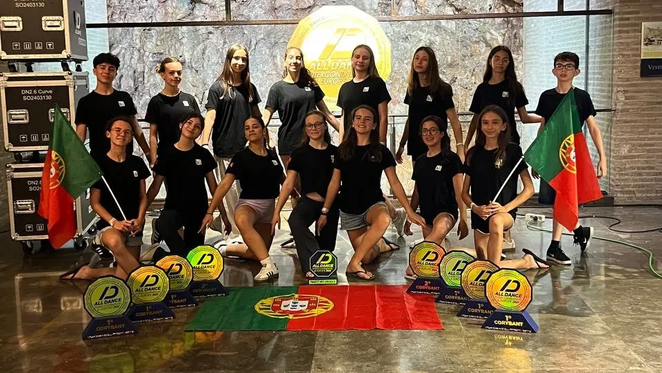 P8 Bailarinos