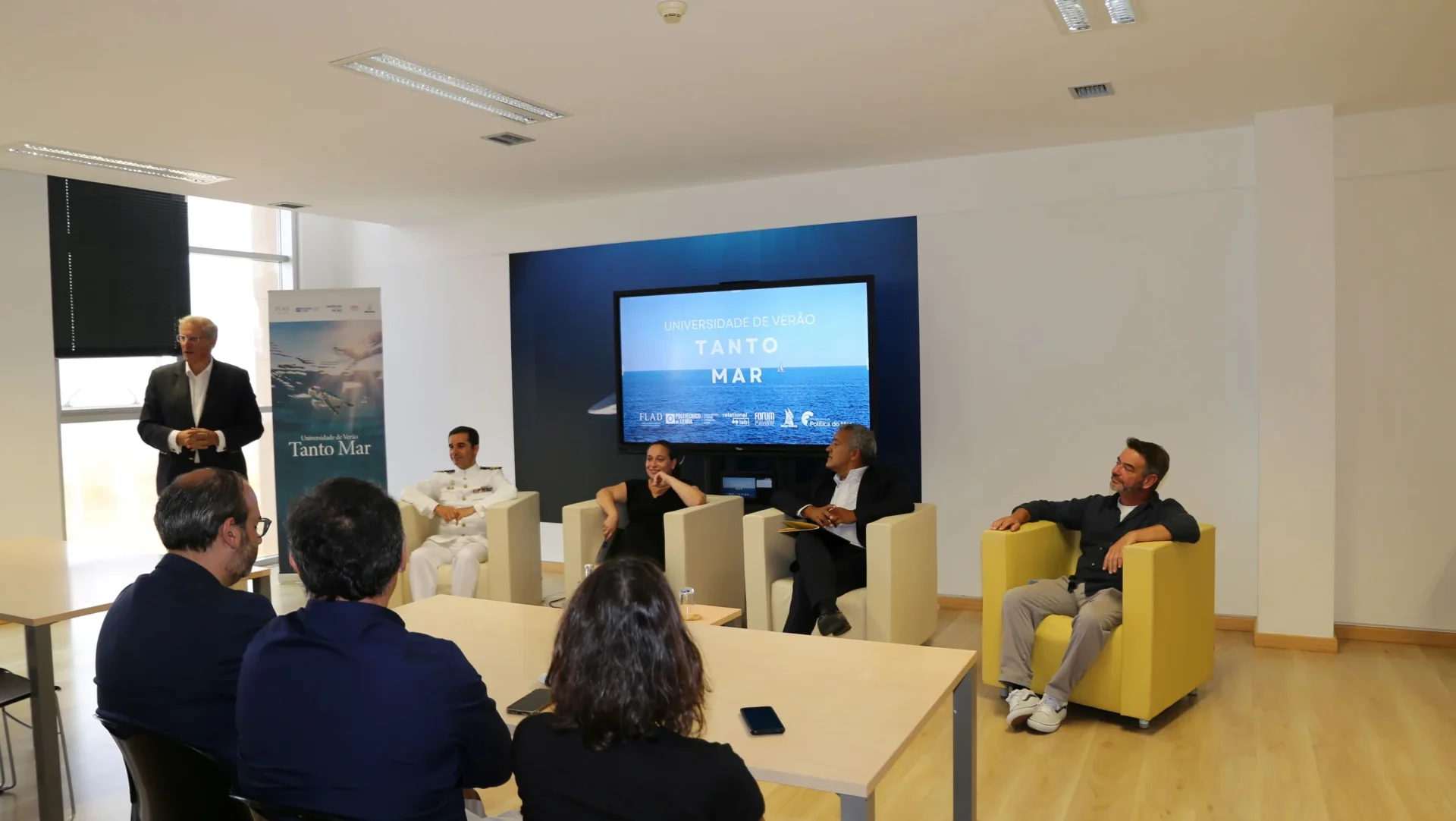 Universidade De Verão Tanto Mar Estm Abertura 