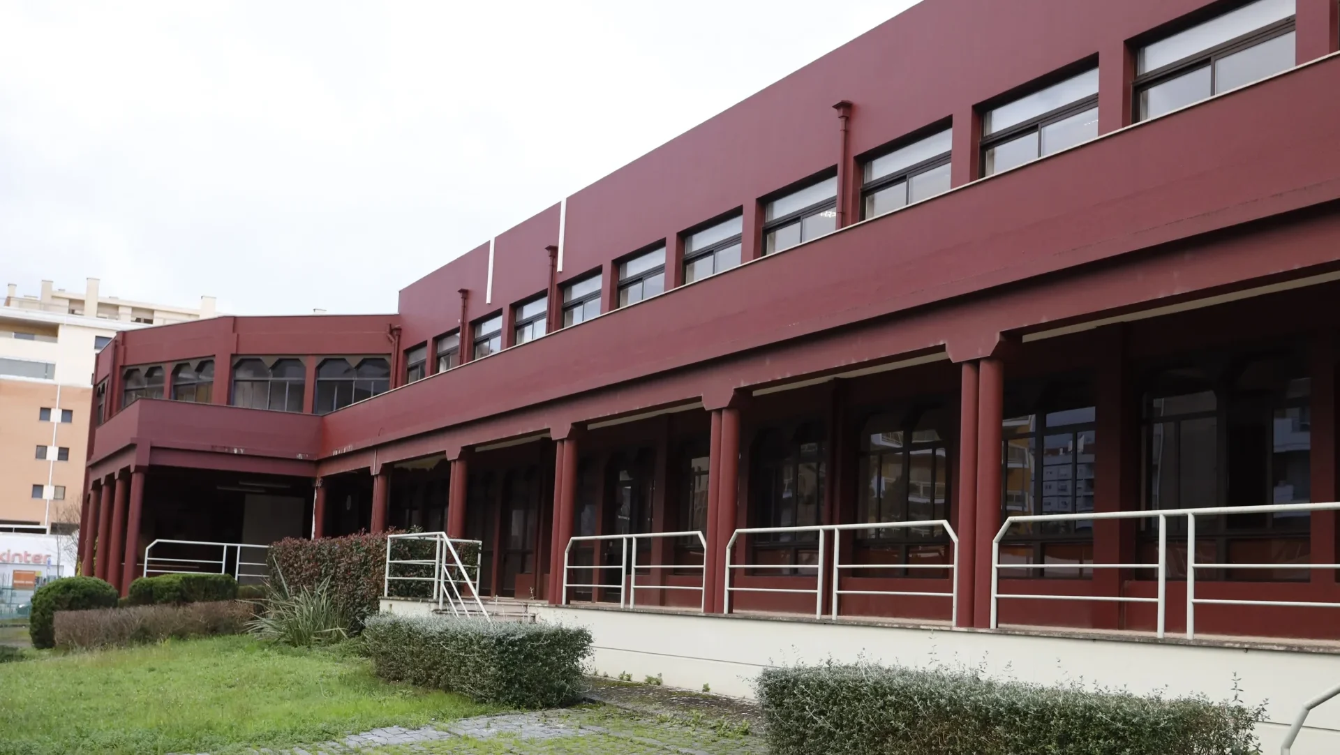 P8 Edificio Cooperativa Agricola Leiria Lfc