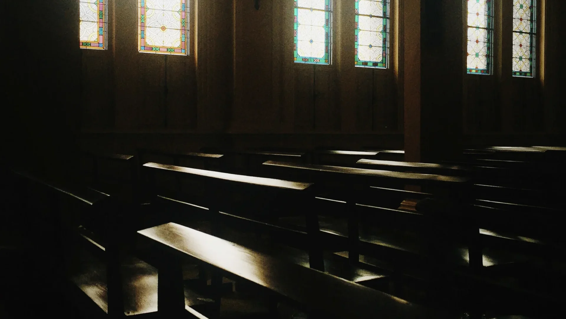 Bancos Da Igreja No Interior