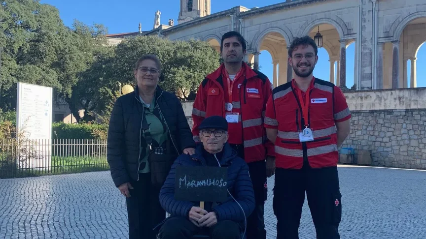 Jose Santuário De Fátima Ambulância Mágica