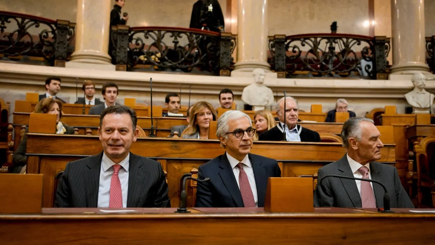 Montenegro Cavaco E Aguiar