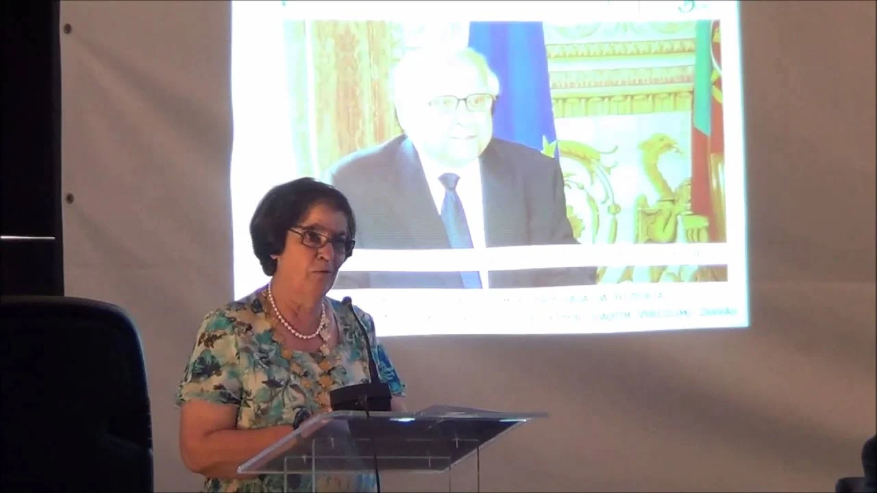 Manuela Mendonça Historia