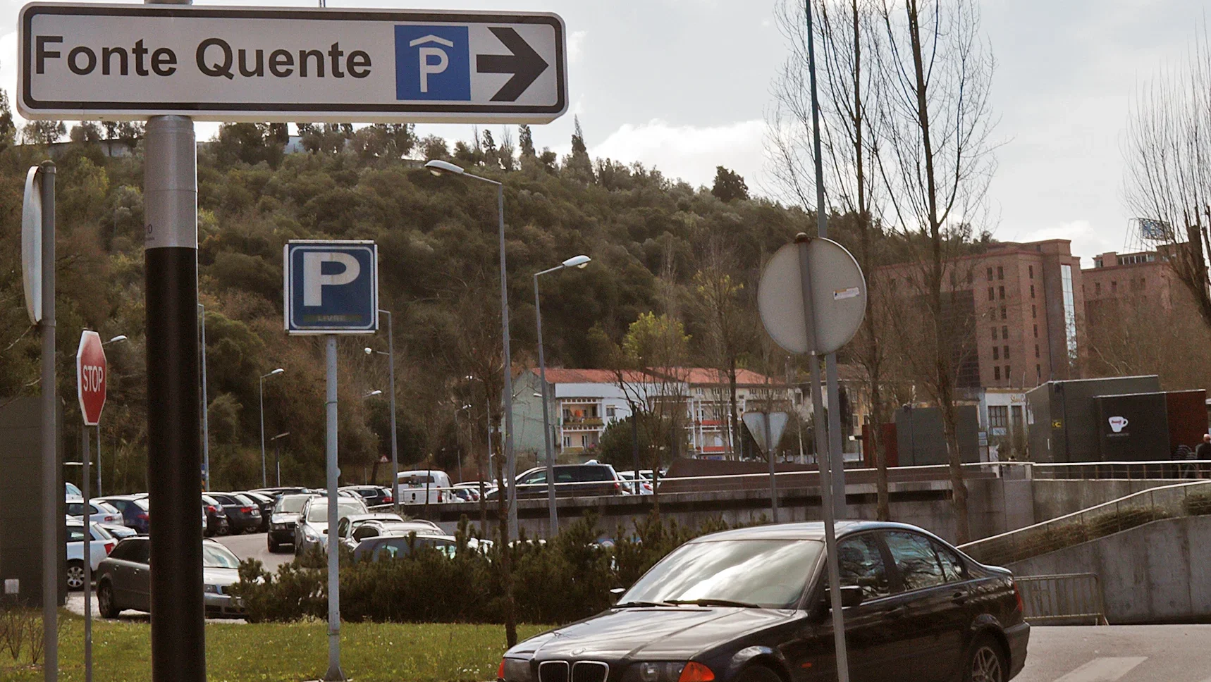 P4 Parque Estacionamento Fonte Quente Lfc