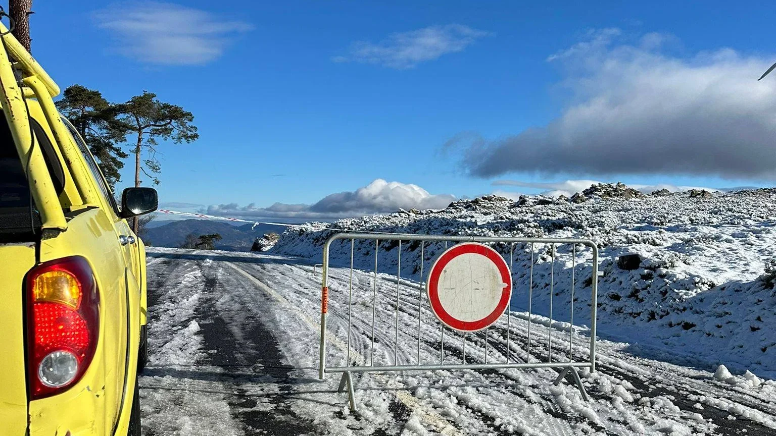 Estrada Cortada Depressão Ingrid