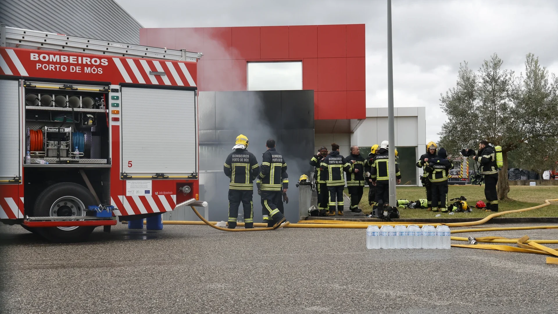 Incendio Empresa Porto De Mós