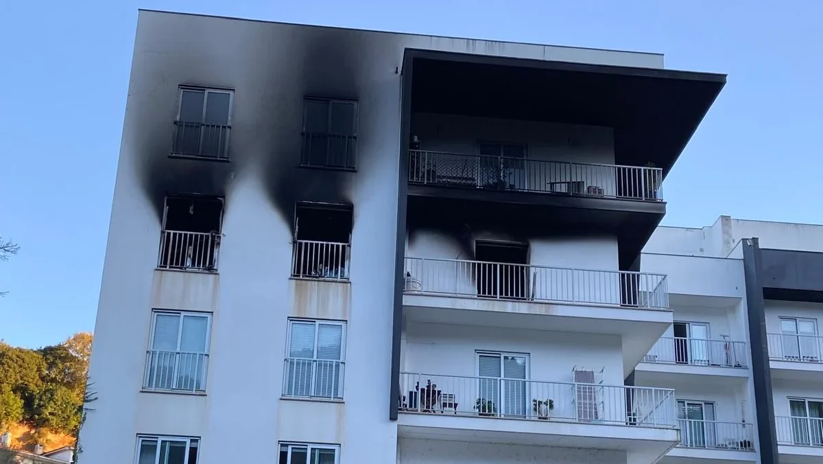 Incendio Predio Em Alcobaça
