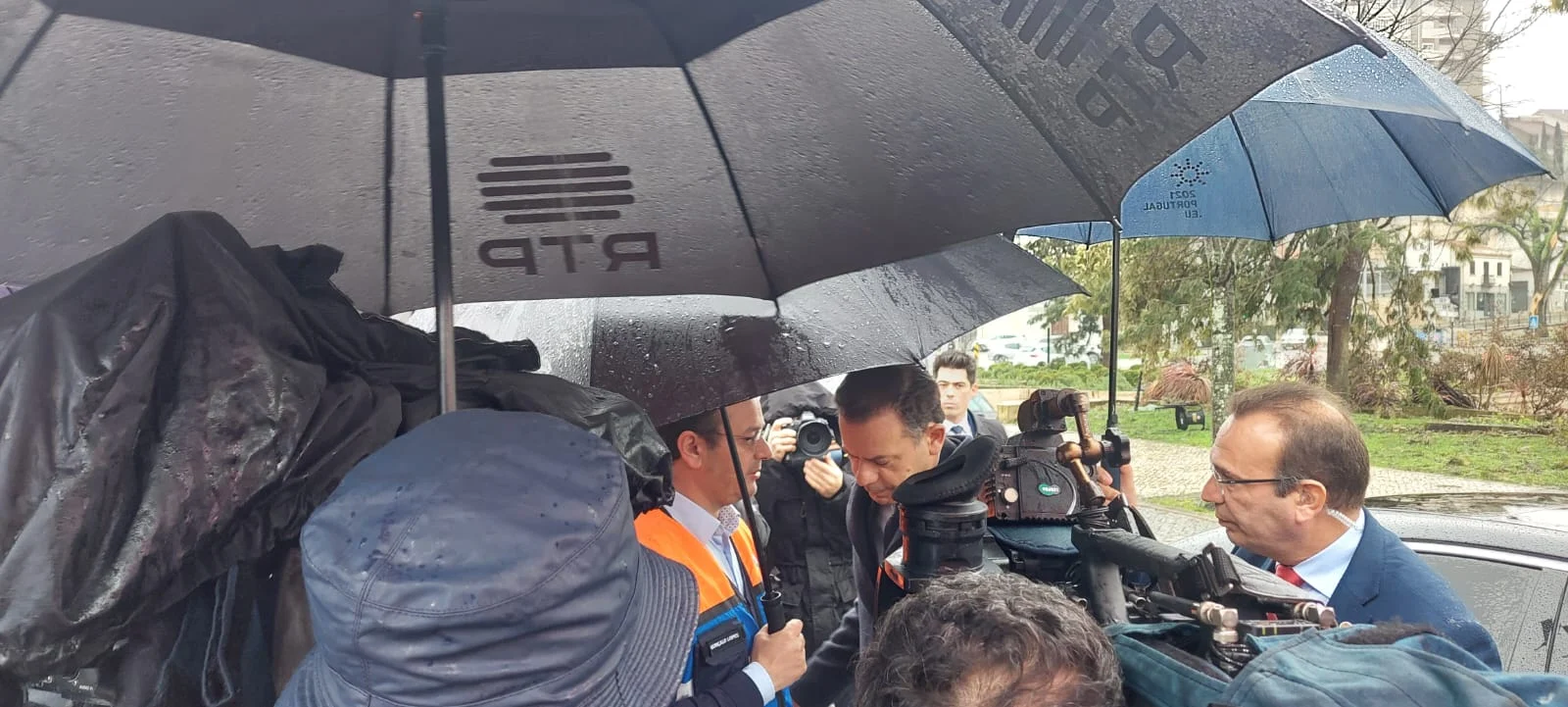 Montenegro Em Leiria Estragos