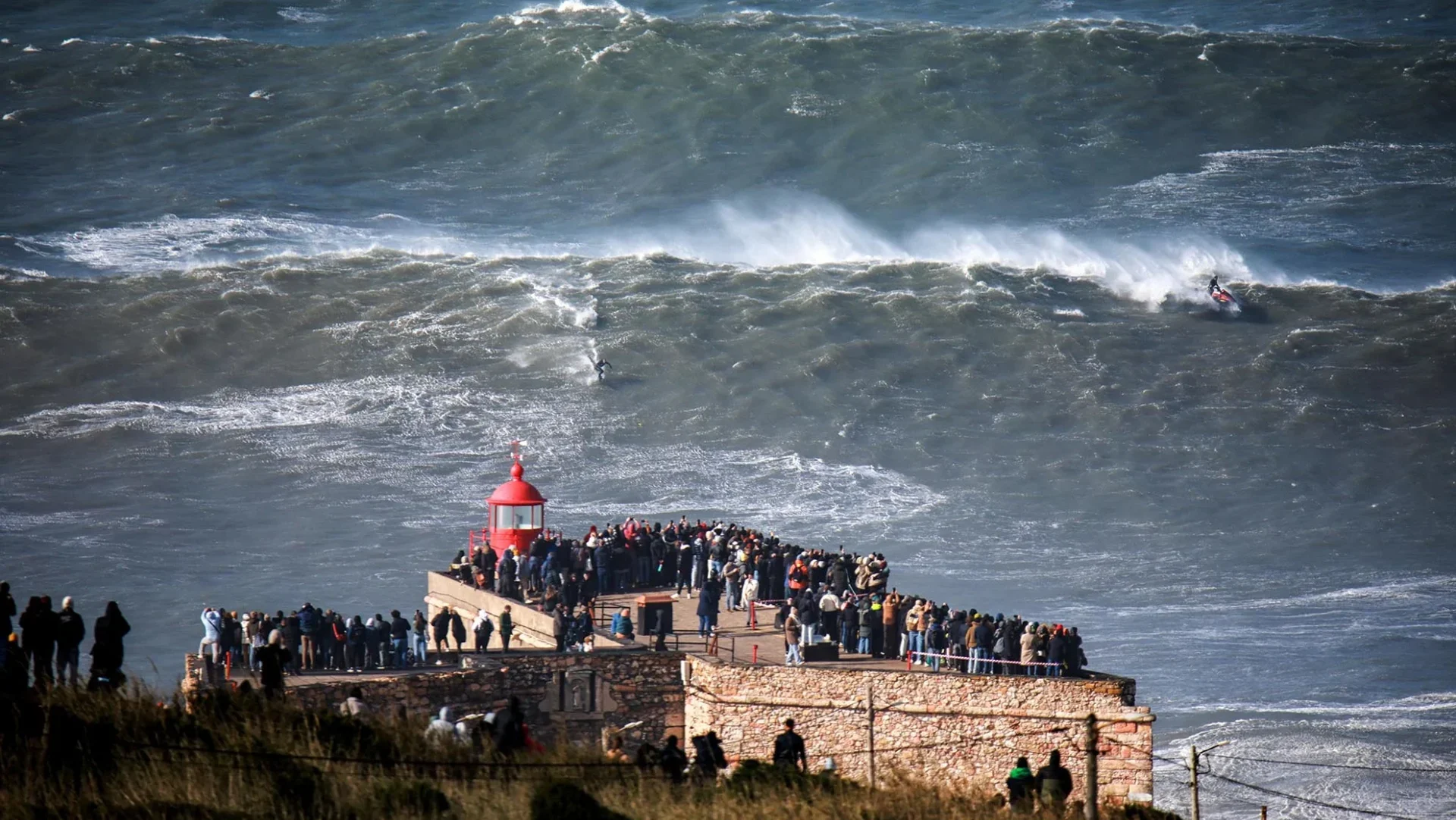 Ondas Nazare Vitor Estrelinha Praia Do Norte