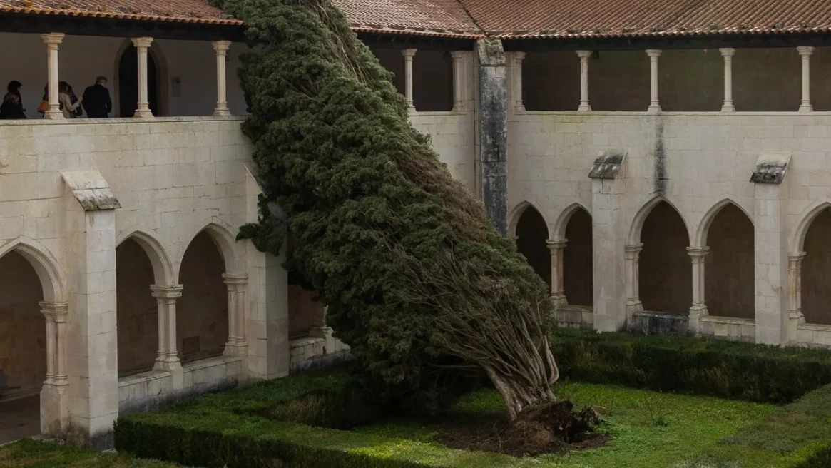 Mosteiro Batalha Mb