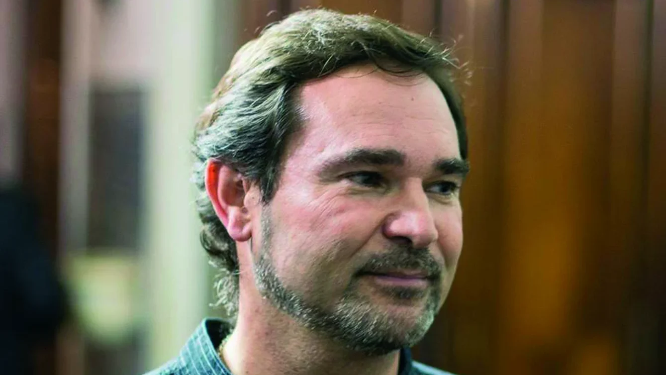 P13 Maestro Alberto Roque