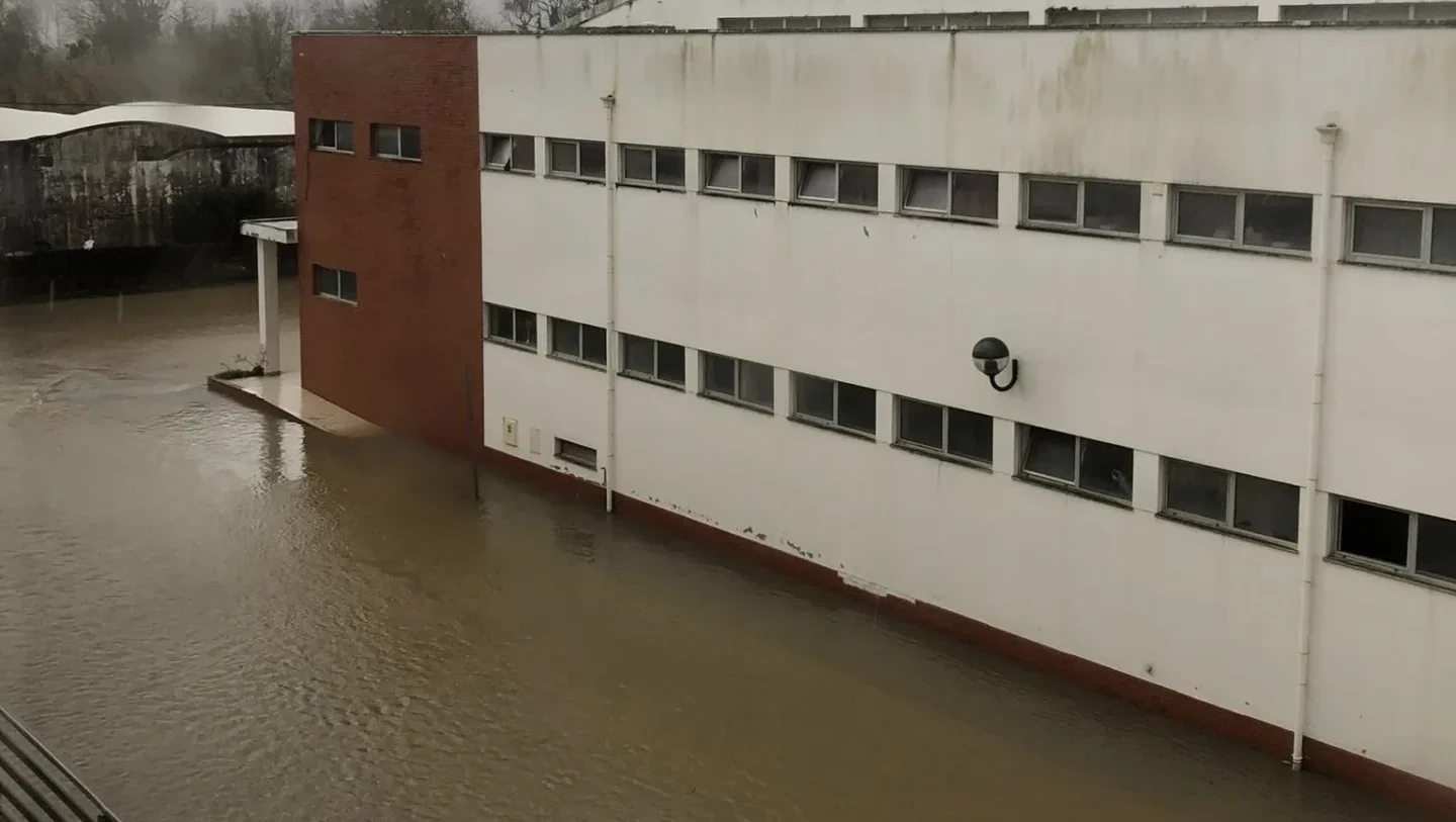 Pavilhao Juve Inundado