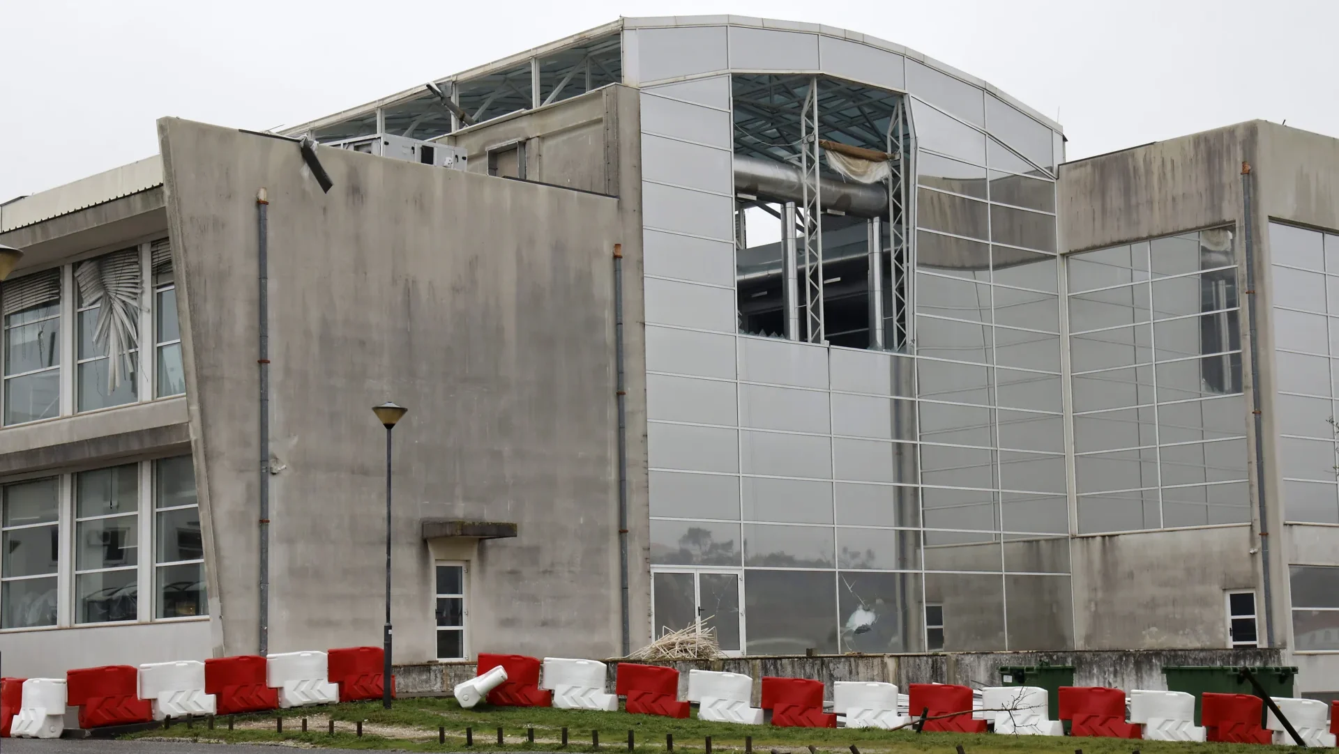 Politecnico De Leiria Biblioteca Jose Saramago Fc 1675