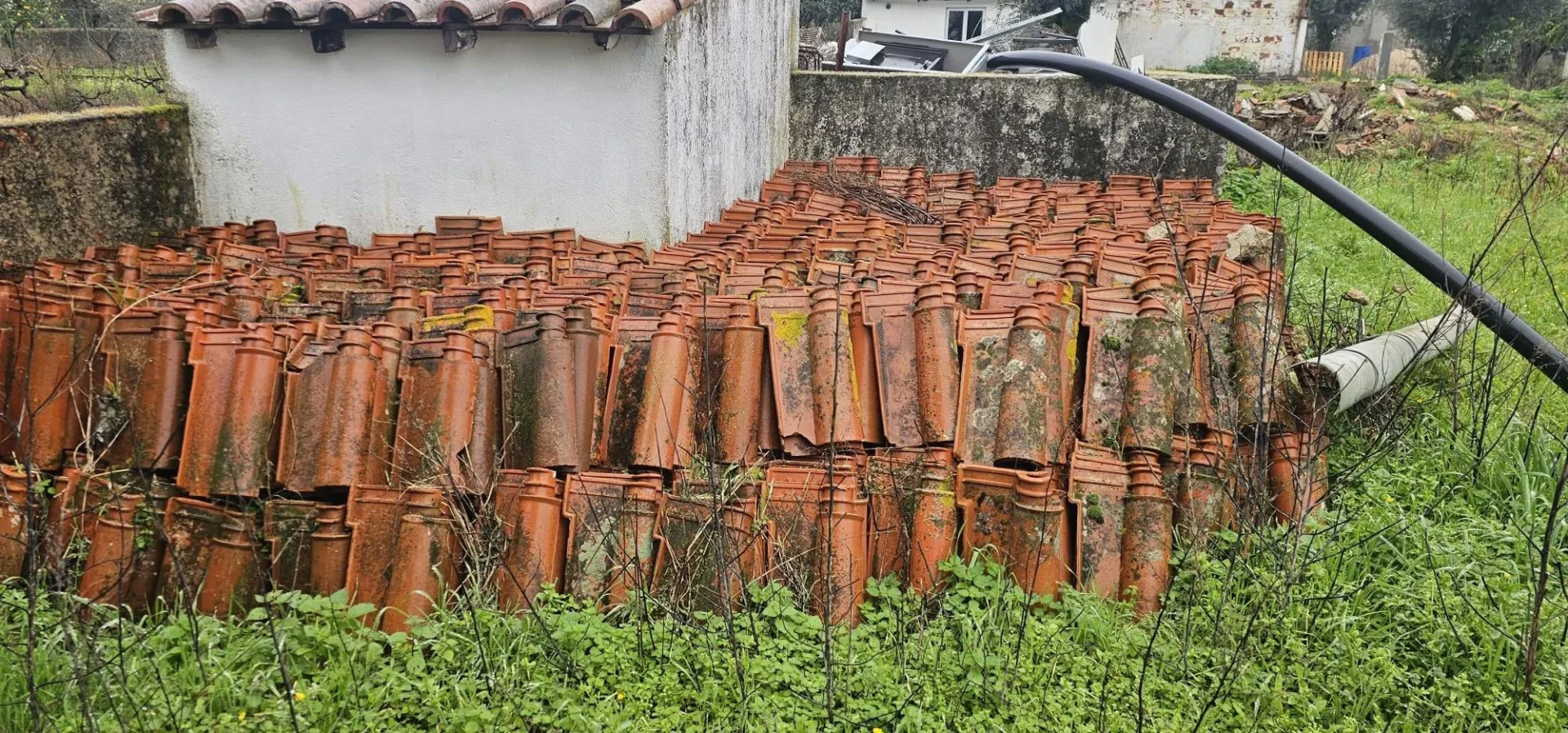 Telhas Para Ajudar Leiria