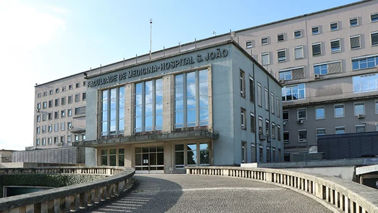 Faculdade De Medicina Da Universidade Do Porto Dr