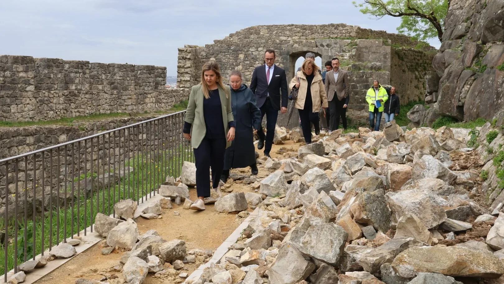 Ministra Da Cultura Visita Castelo De Leiria 2