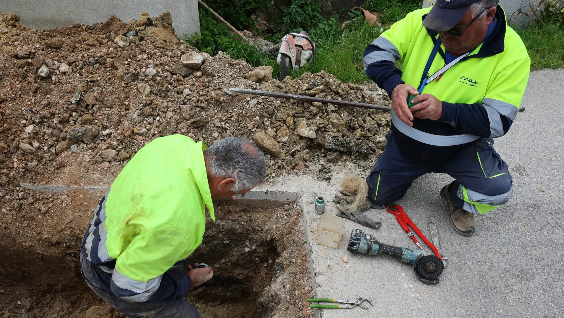 Smas De Leiria Rutura Na Conduta Lfc 19