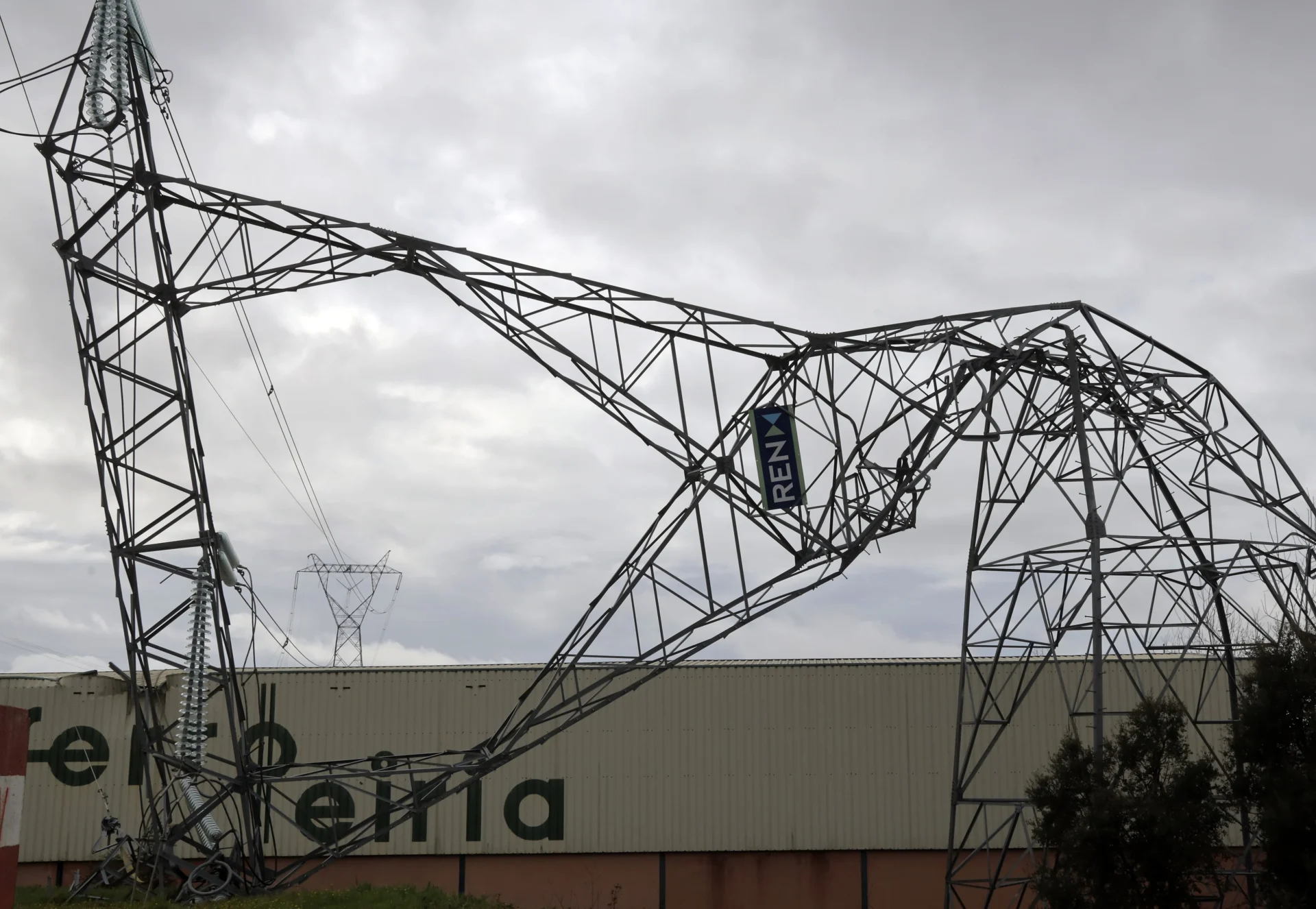 Poste Eletricidade Energia Luz Lfc 2