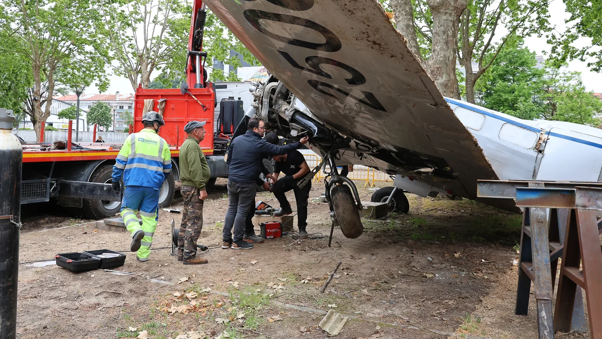 Mscariano Remoção Do Avião Lfc 1