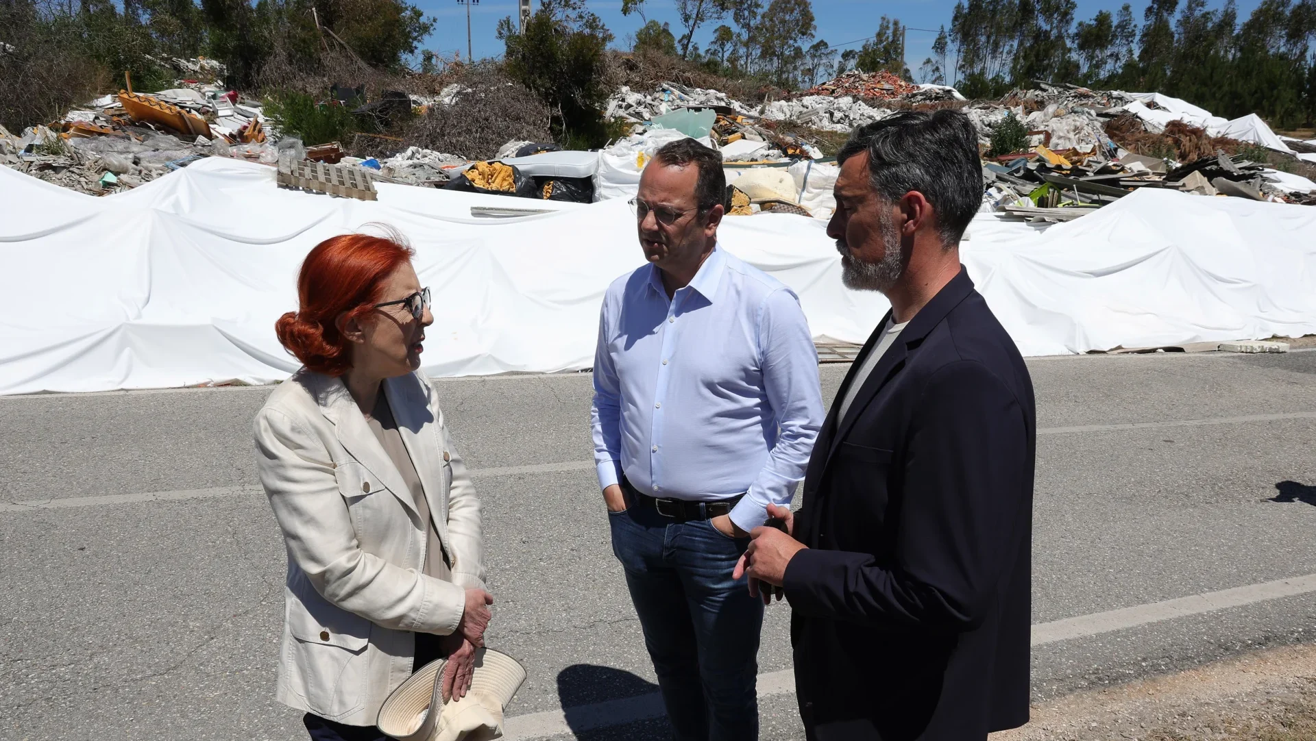 Ministra Visita Estaleiro