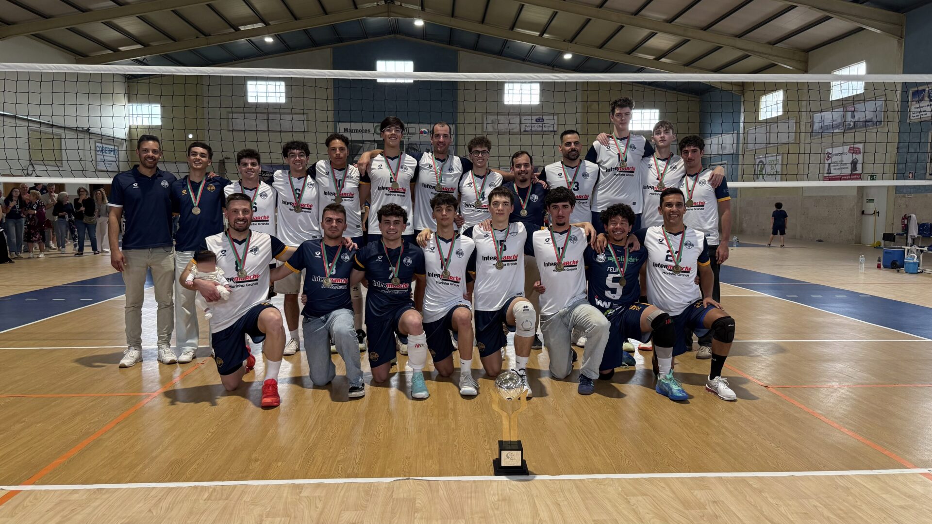 P21 Equipa S&eacute;nior Masculina De Voleibol Do Mg V&oacute;lei Clube