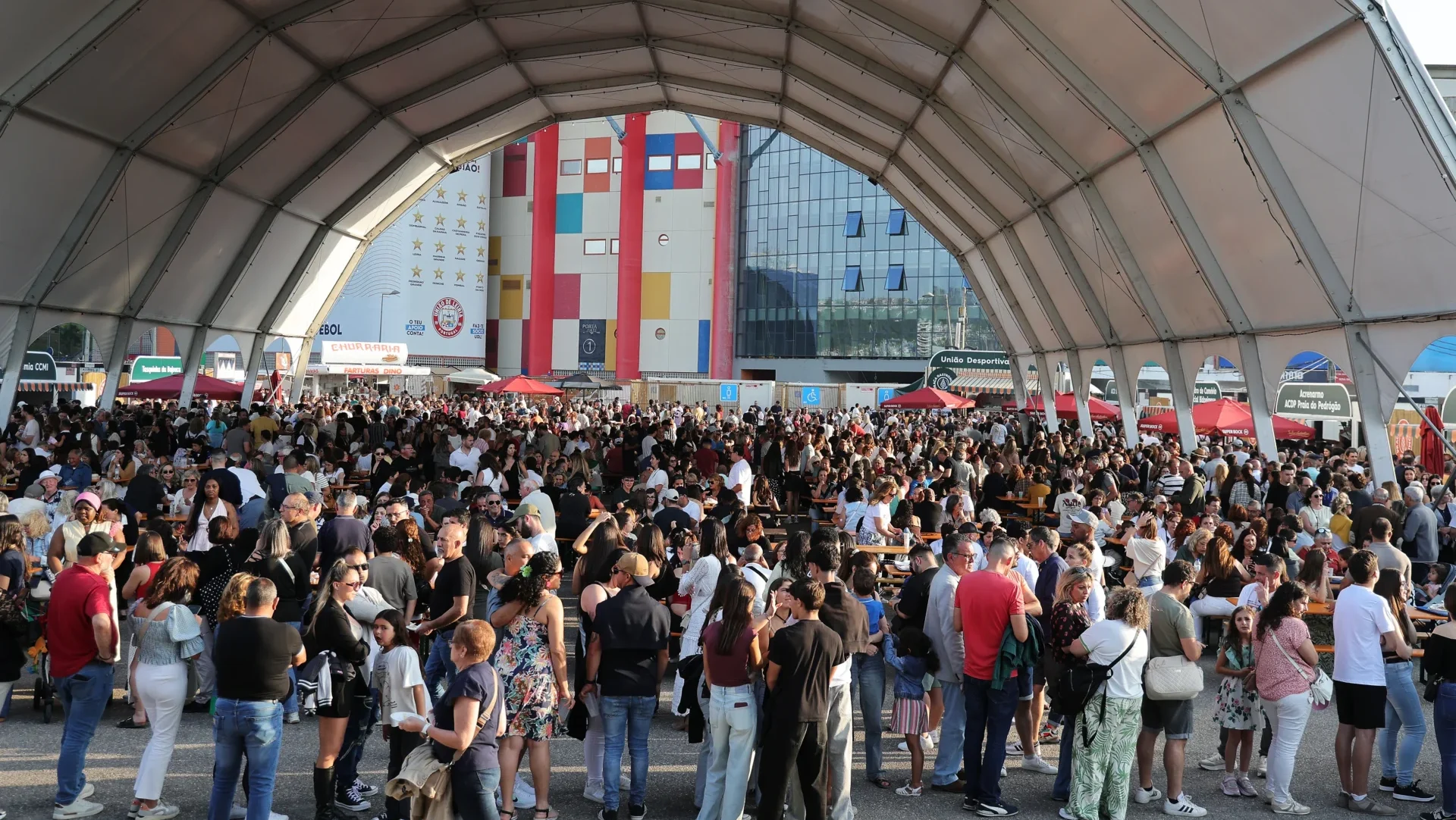 Praça Gastronomia Leiria Lfc